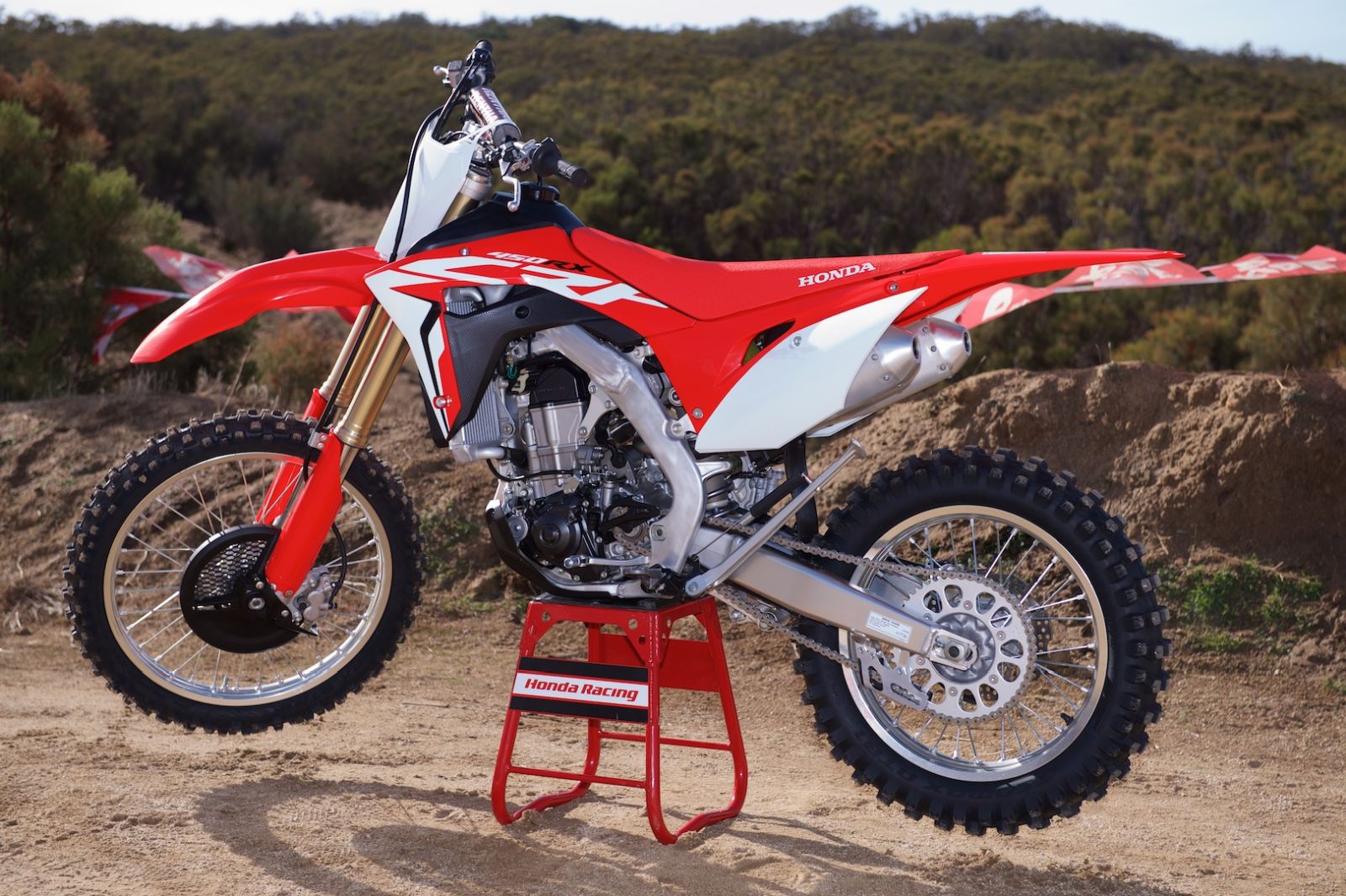 Yang Ditunggu Telah Tiba, Motor Enduro Honda CRF450RX 2018 Resmi Dirilis!