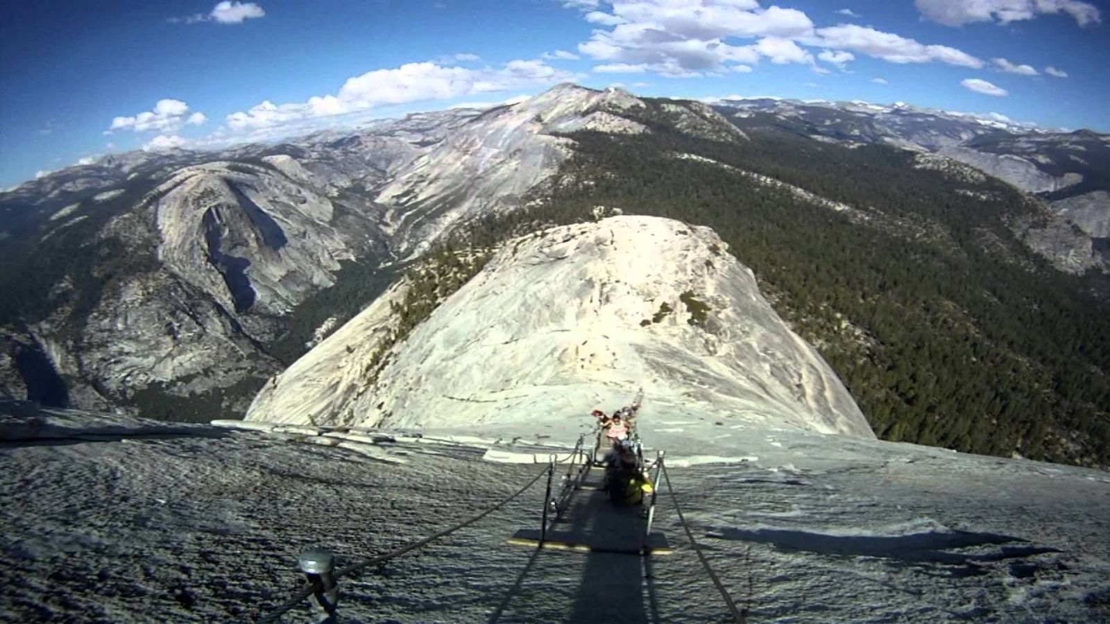 Jalan Setapak Ekstrim, Berani?!