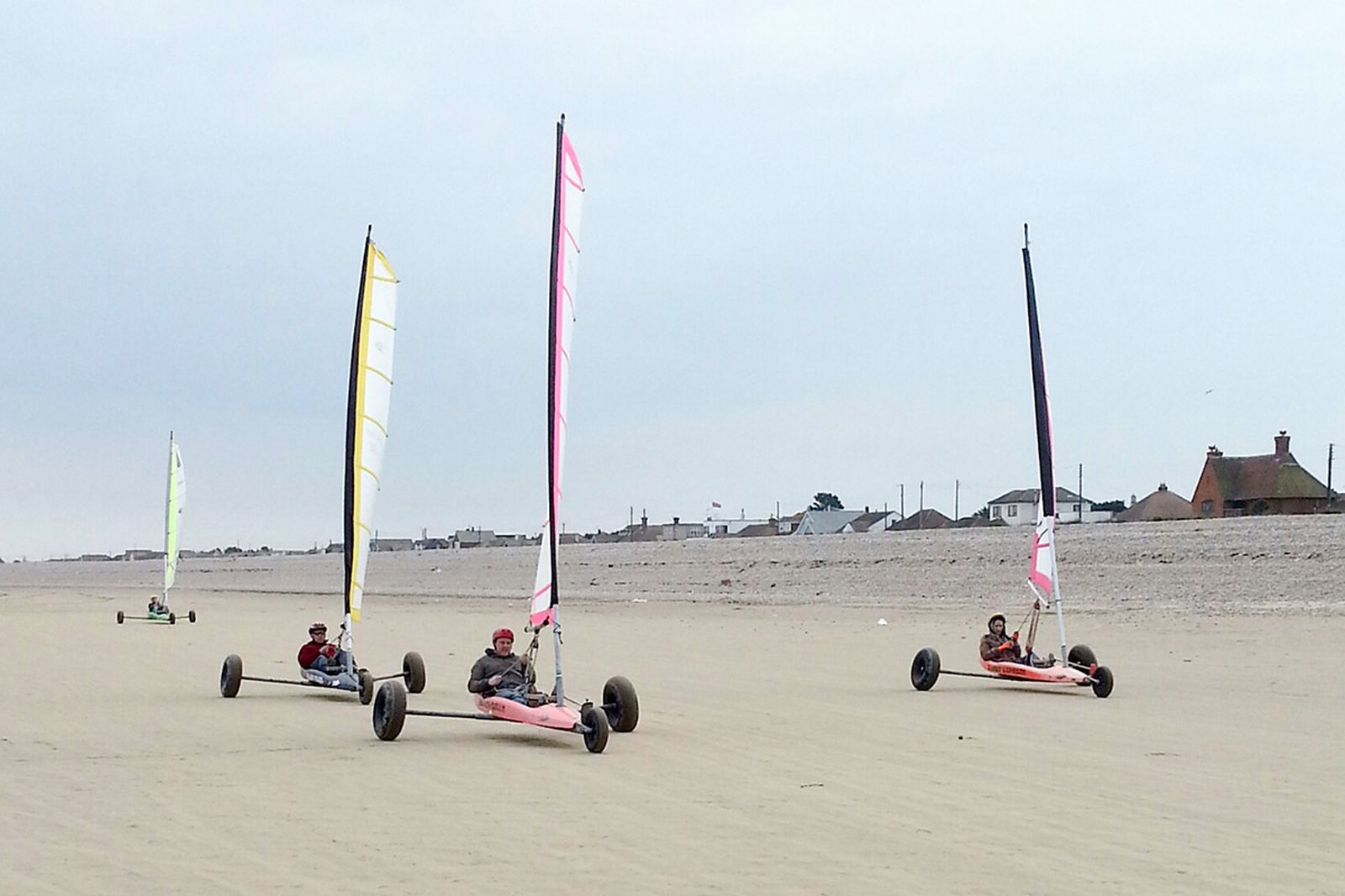 Berlayar Di Darat Ternyata Nggak Kalah Seru Sama Di Air