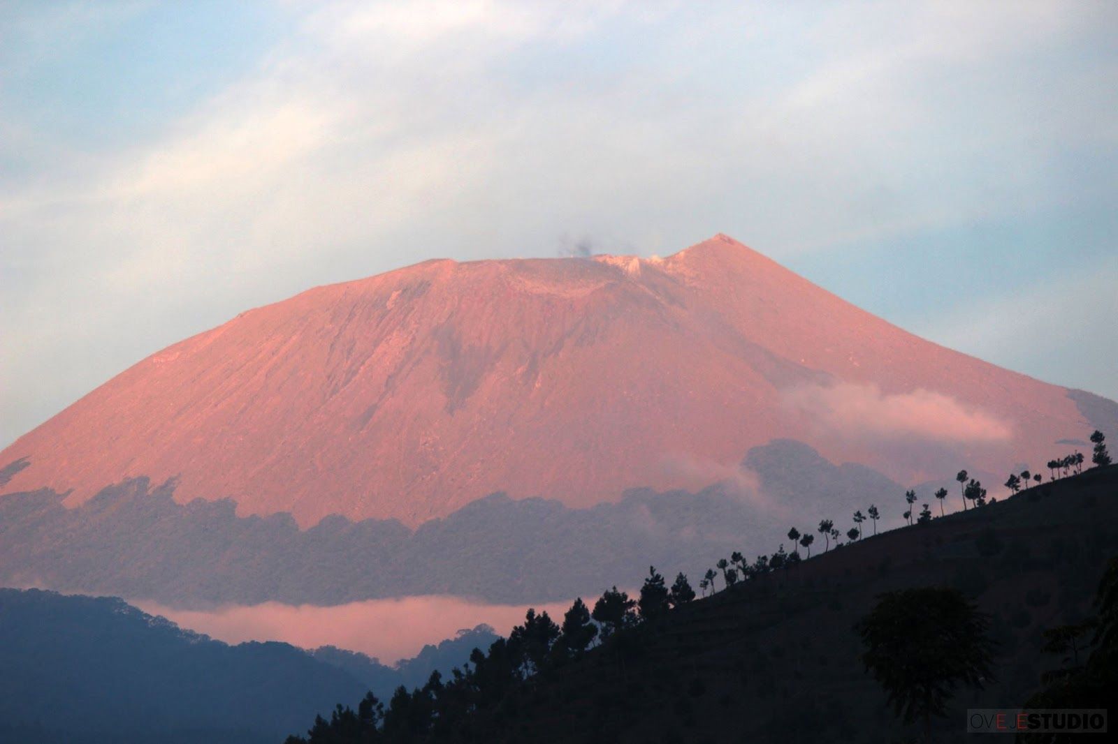 Keekstriman Jalur Baturaden Gunung Slamet Bukan Untuk Pemula