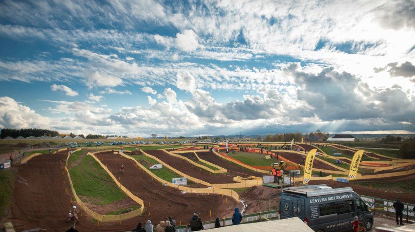 Sirkuit Motorcross Yang Menantang Di Indonesia