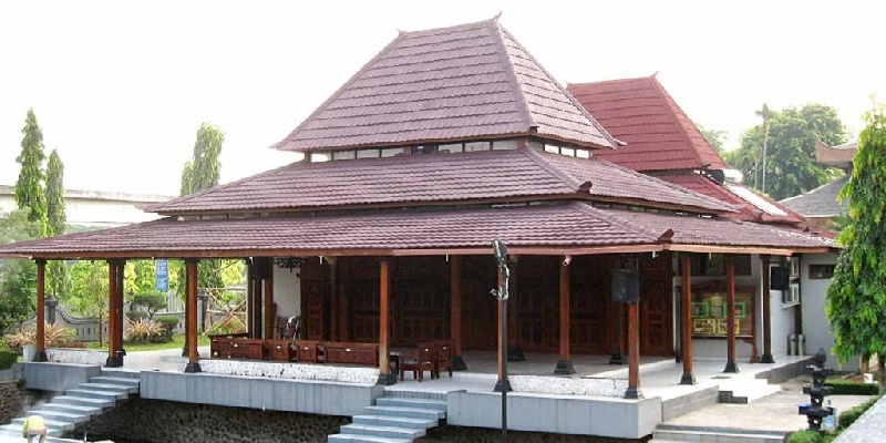 5 Macam Rumah Adat Suku Jawa Yang Menawan & Indah