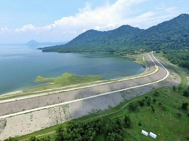 Panorama Waduk Parang Gombong