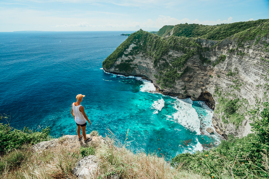 7 Spot Petualangan Di Nusa Penida Yang Bikin Lo Susah Percaya Ini di Indonesia!