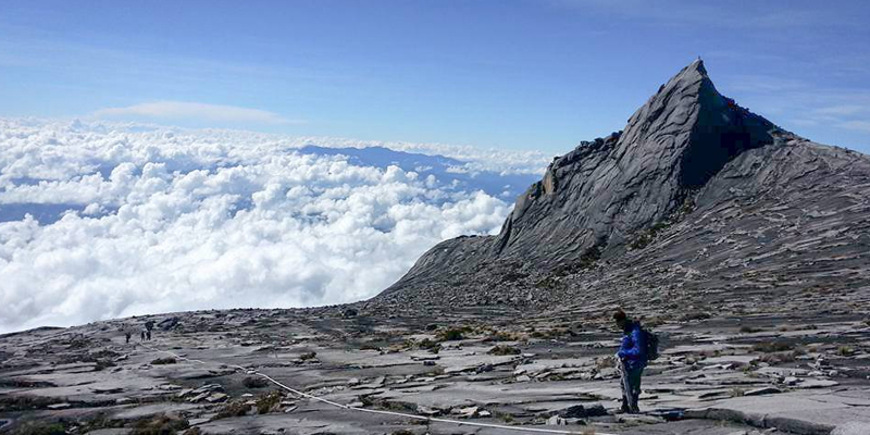 Gunung Kinabalu, 5 Alasan Lo Harus Taklukan Tantangan Di Sini (100% Seru!)