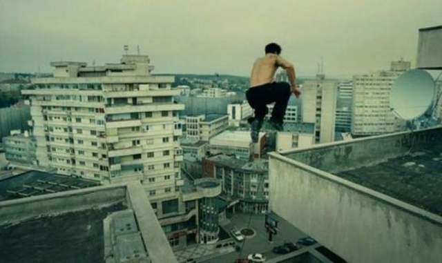 David Belle sang Legenda Jump