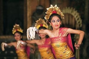 9 Tarian Bali Tradisional Paling Ditunggu Para Petualang