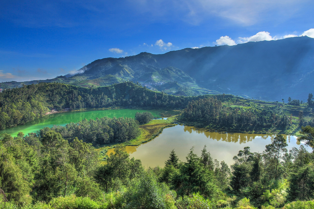 Telaga Warna Wonosobo, Wisata di Dieng Yang Populer dan Melegenda