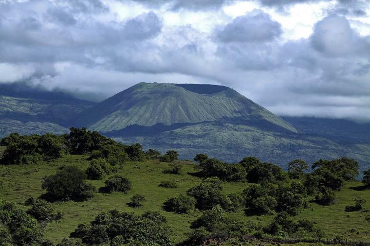 7 Fakta Menarik Dibalik Gunung Tambora, Sumbawa, Nusa Tenggara Barat