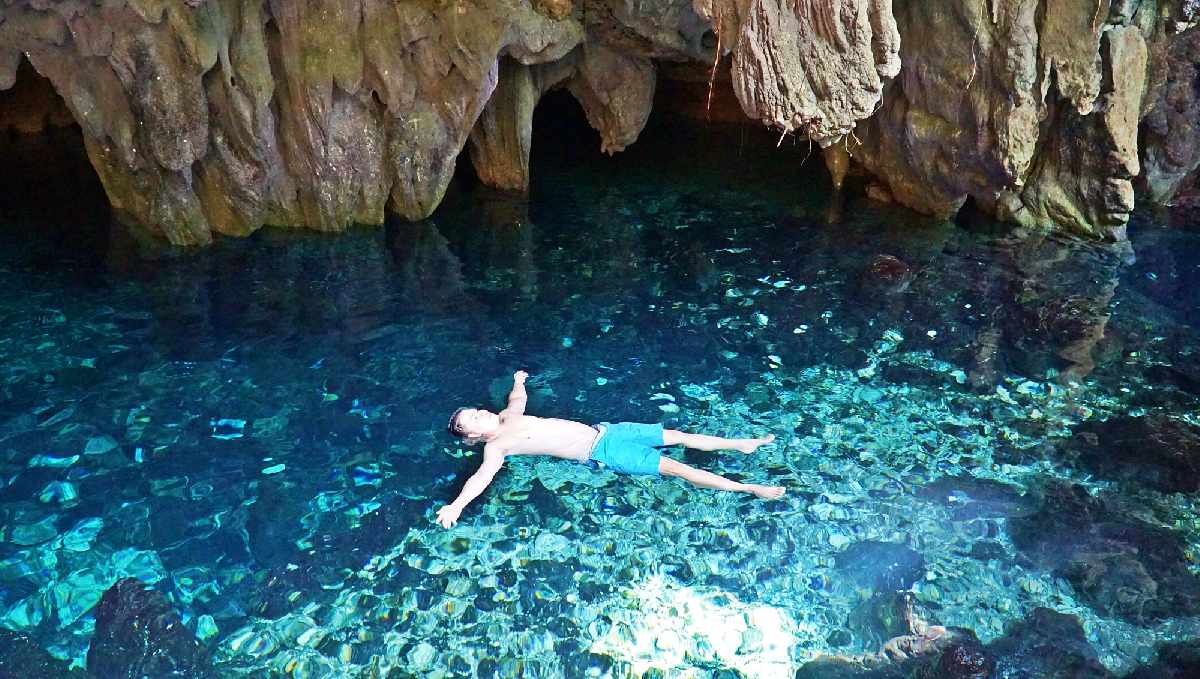 Menyibak Kecantikan Gua Hawang Yang Berasal Dari Maluku (100% Cantik Luar Biasa)