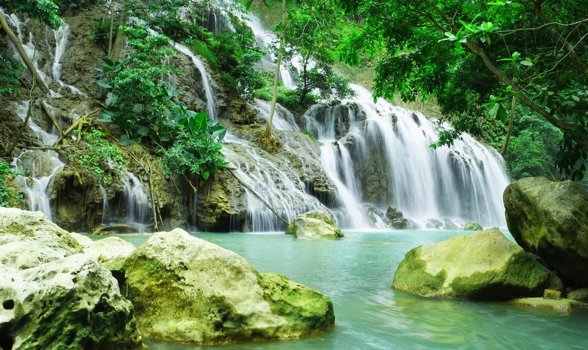 Bagaikan Sebuah Lukisan, Keindahan Pulau Sumba Terletak di Air Terjun Lapopu!