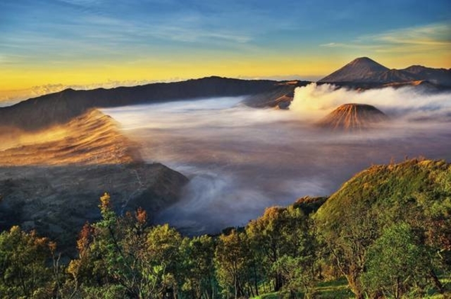 10 Fakta Dibalik Keindahan Alam Serta Gagahnya Gunung Bromo! | SUPERLIVE