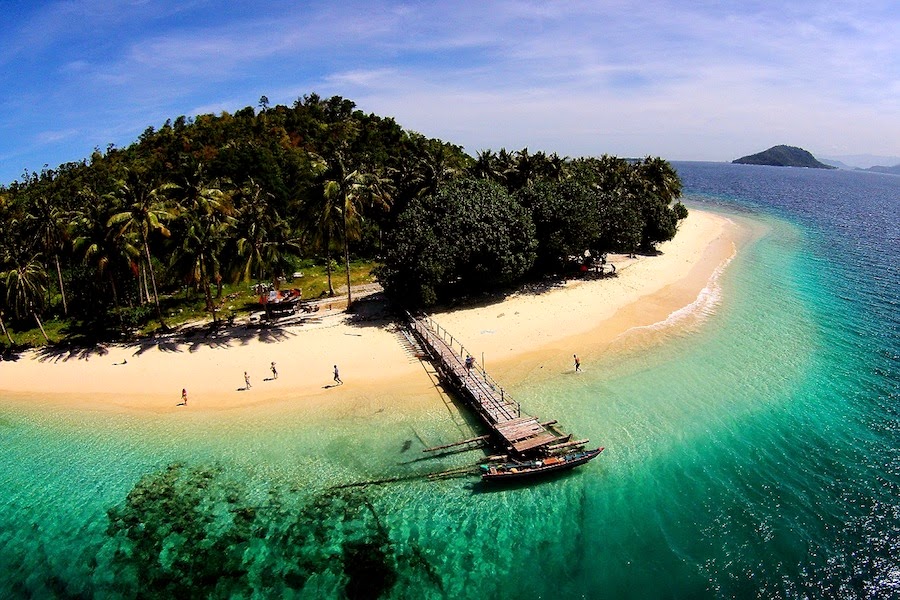4 Spot Pantai di Pulau Sumatera Ini Perlu Untuk Lo Kunjungi Bro!