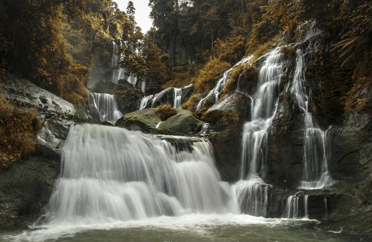 4 Hal yang Perlu Lo Perhatikan Sebelum Traveling ke Curug Ciherang