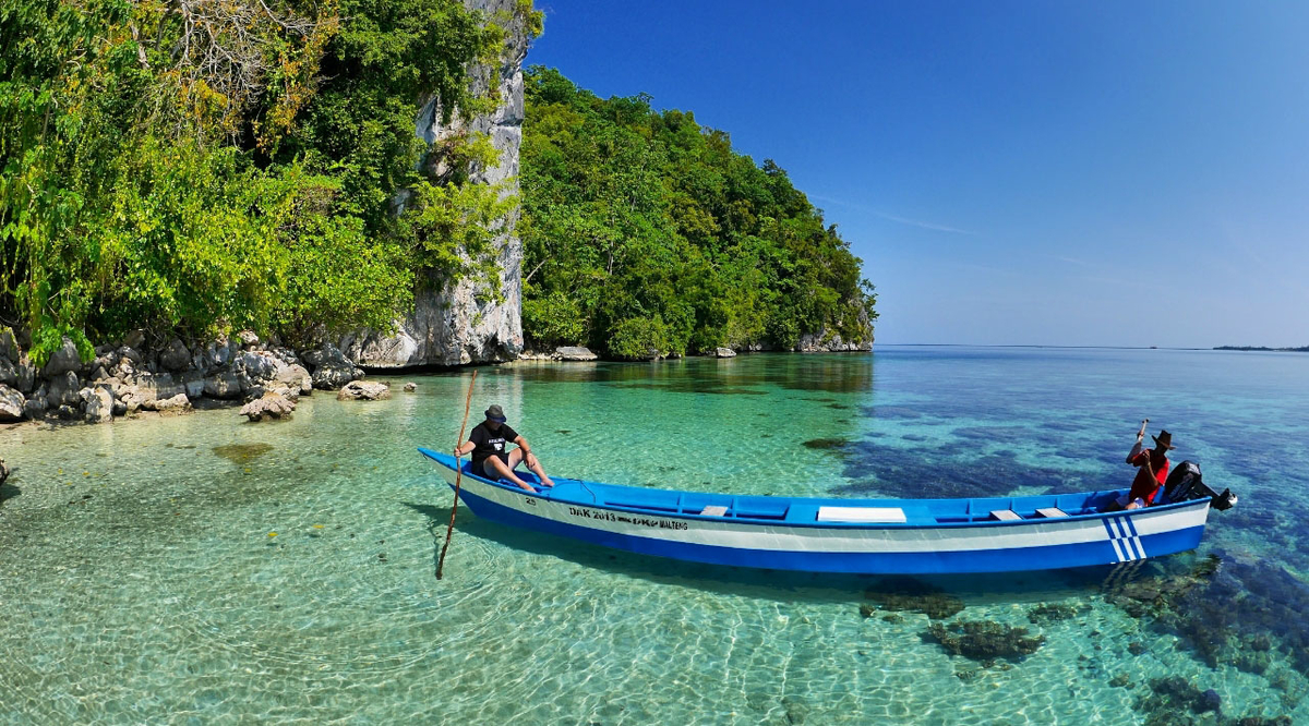 5 Tempat Wisata Alam Ini Patut Lo Hampiri Pada Saat Berlibur di Pulau Seram, Maluku!