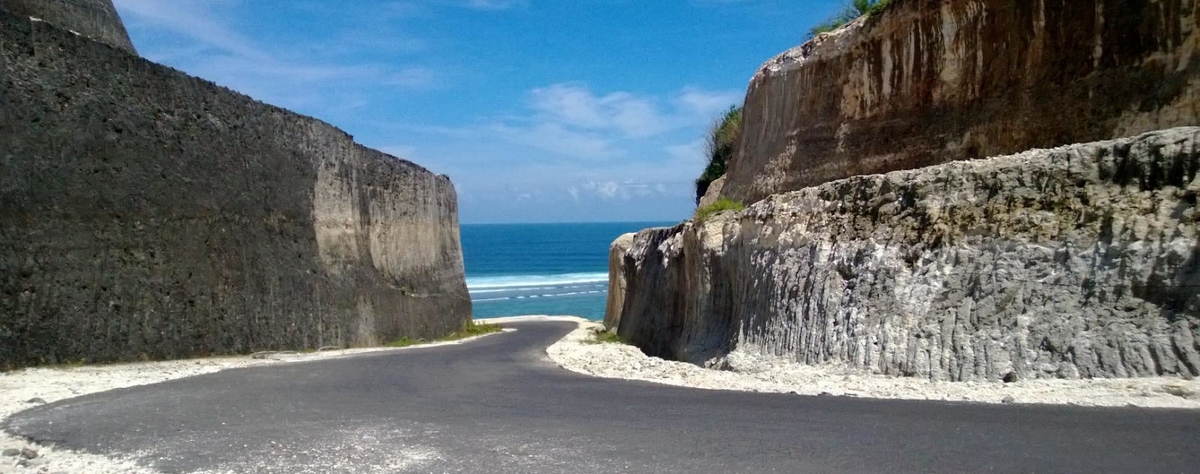 Berencana ke Pantai Pandawa Bali? 4 Kegiatan Ini Bisa Bikin Liburan Lo Lebih Seru