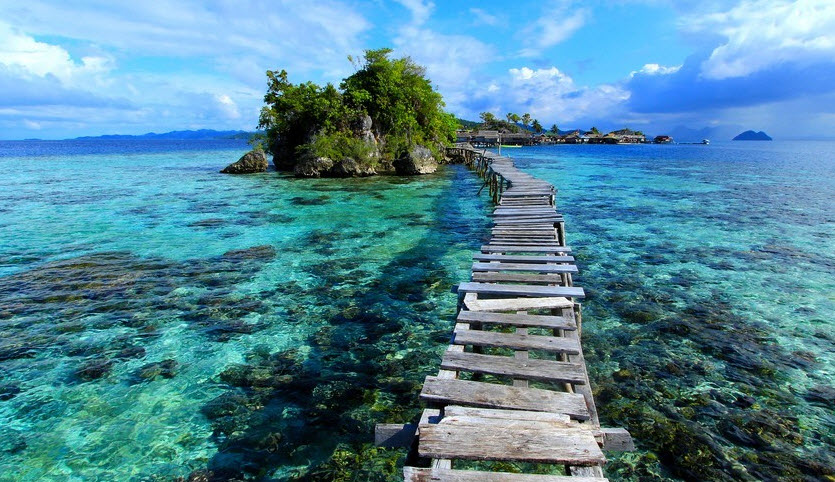 5 Alasan Menarik Mengapa Lo Harus Datang ke Tomini Bay Gorontalo! 