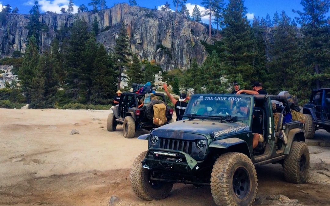 Relasi Menarik di Antara Jeep, Lelaki, dan Petualangan: Sebuah Filosofi