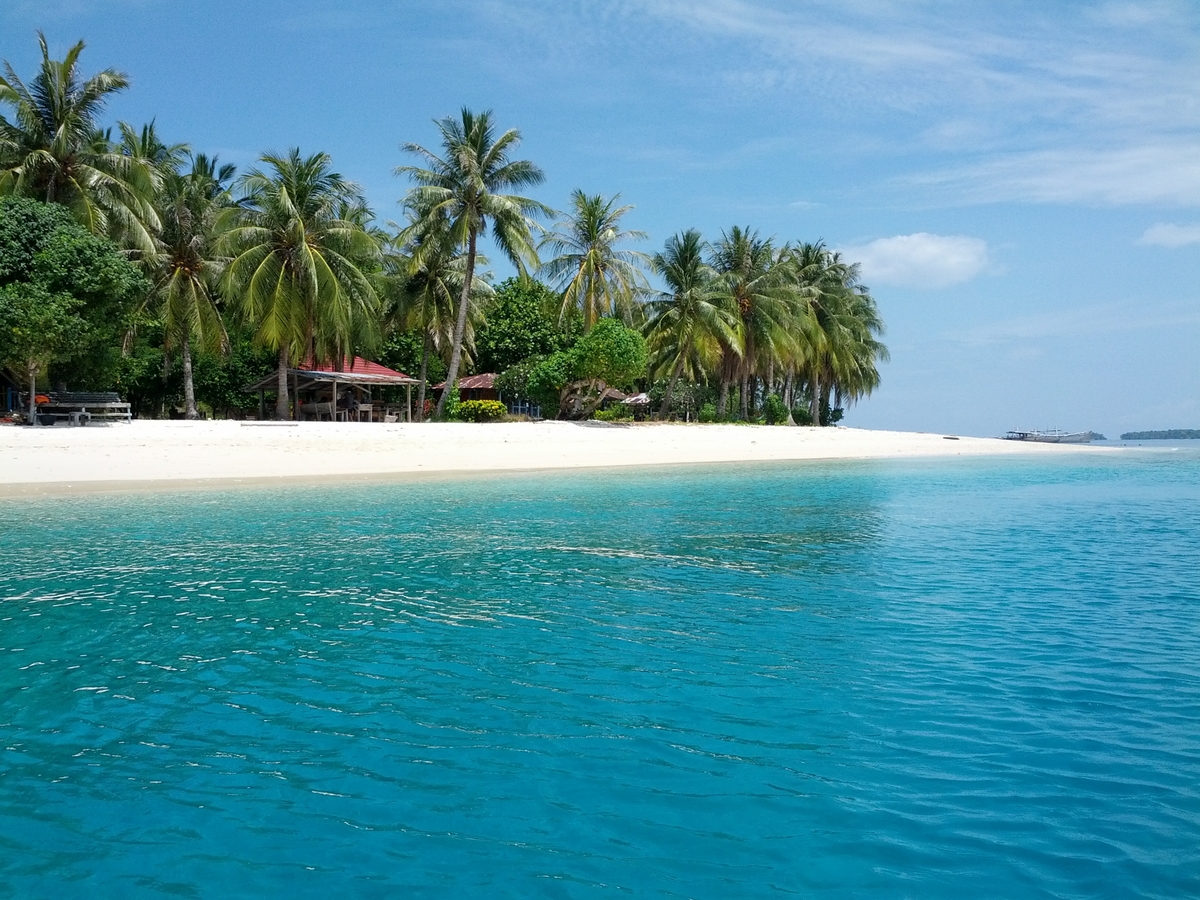 Pulau Cubadak: Surga Tersembunyi di Sumatra Barat yang Menakjubkan