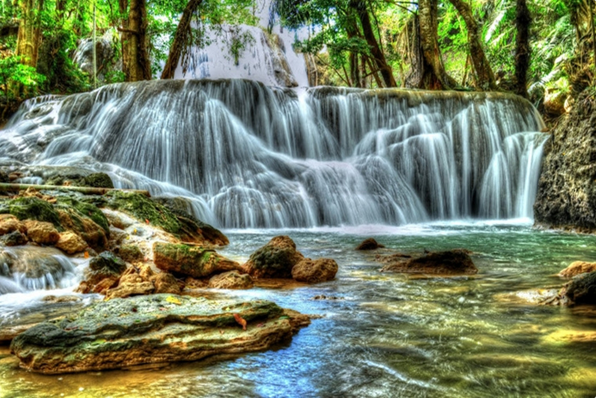 5 Hal Menarik Seputar Air Terjun Oenesu yang Menyegarkan di Panasnya Kota Kupang!