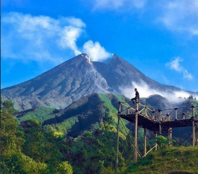 Bukit Klangon, Spot Petualangan Menarik dan Ciamik Dengan Latar Gunung Merapi!