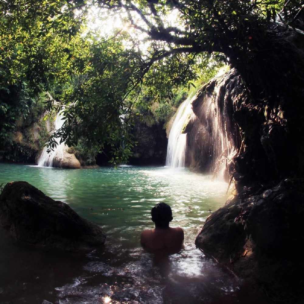 Grojogan Dhuwur, Air Terjun Tersembunyi di Indahnya Kawasan Pacitan, Jawa Timur!