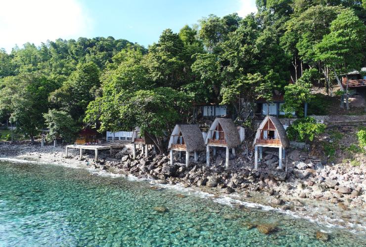 7 Resort di Sabang yang Bisa Kasih Lo Pemandangan Indah Khas Pulau Weh!