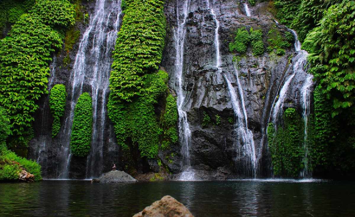 Sudahkah Lo Datangi 6 Spot Air Terjun Cantik di Bali Ini?