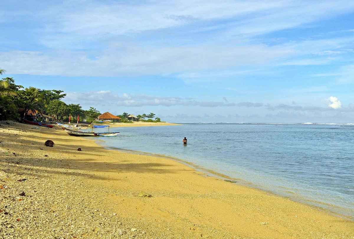 4 Pilihan Pantai Yang Harus Lo Kunjungi Ketika Berada Di Ujung Genteng ...