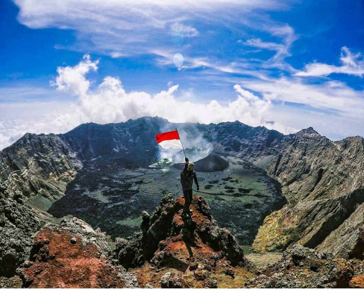 Ingin Mendaki Gunung Raung? Berikut 7 Peraturan Barunya yang Harus Lo Ketahui, Nih!