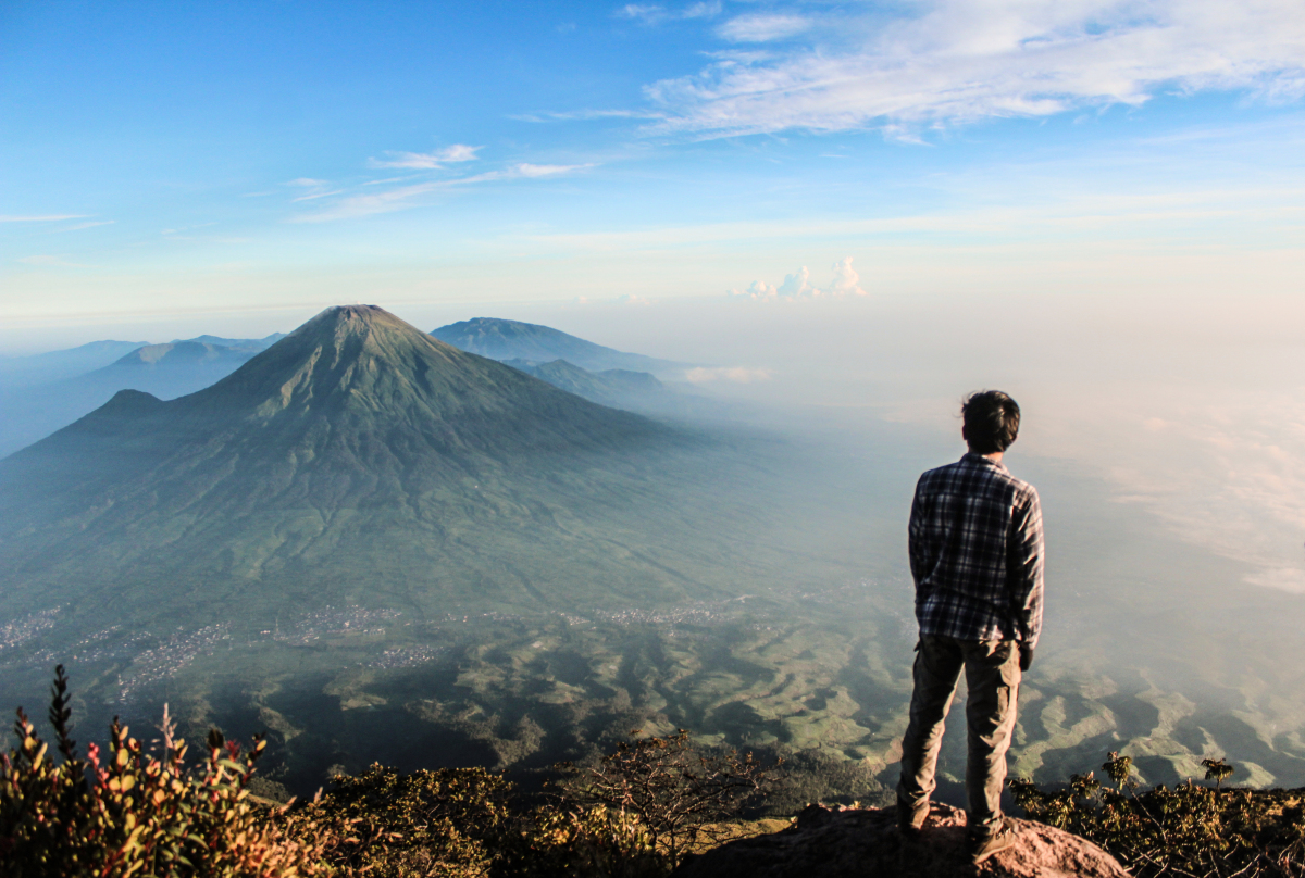 5 Jalur Pendakian Gunung Sumbing, Gunung Tertinggi Kedua di Pulau Jawa Tengah!