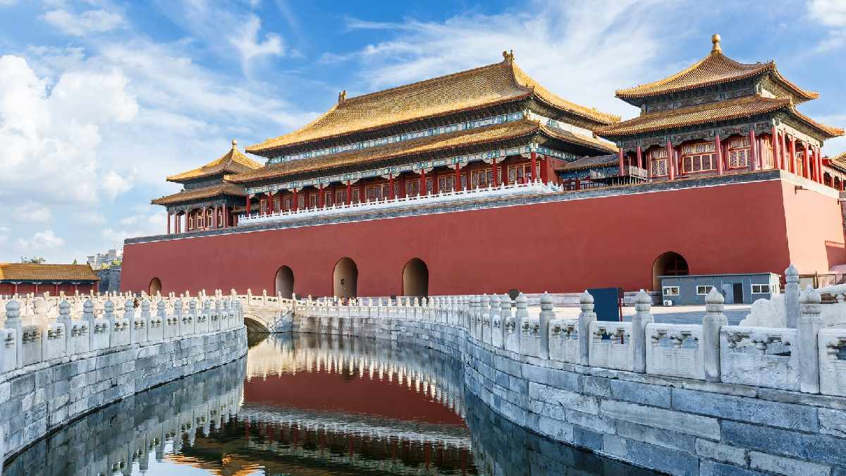 6 Spot Wisata Keren yang Bisa Lo Sambangi di Beijing