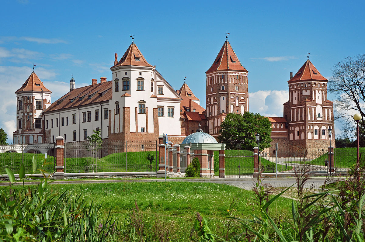 5 Spot Wisata yang Patut Untuk Lo Kunjungi Ketika Berlibur Ke Belarus!