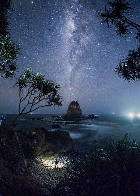 Spot dengan Pemadangan Bintang nan Indah – Tanjung Papuma, Jember