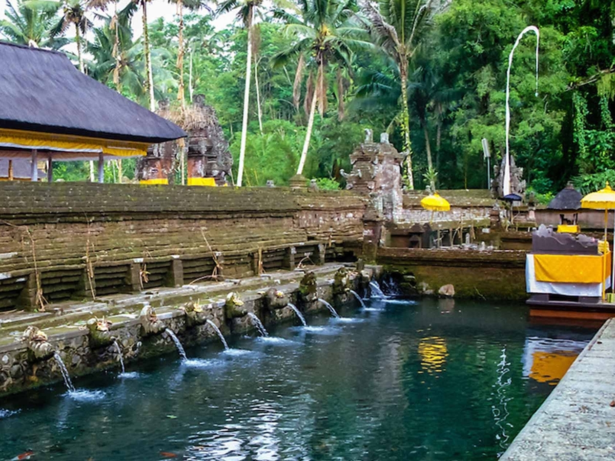 5 Fakta Mengenai Tirta Empul, Kuil yang Memiliki Kekuatan Magis serta Keindahan yang Memukau!