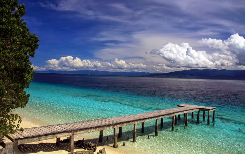 Mengintip 6 Pantai Cantik di Pulau Ambon, Sudah Jelajahi Semuanya?