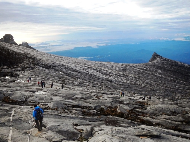 Gunung Tertinggi yang Ada di Malaysia – Gunung Kinabalu