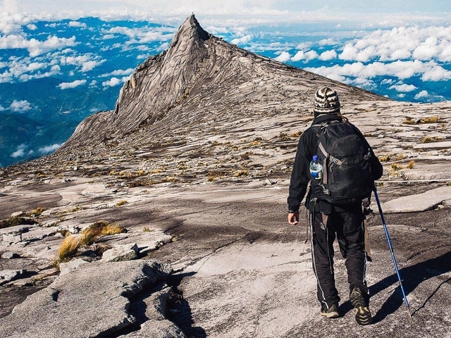 Gunung Tertinggi di Asia Tenggara – Gunung Kinabalu