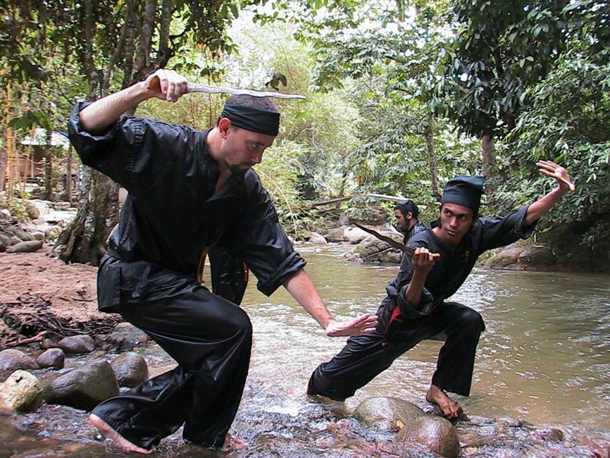 Ini Dia 4 Pilihan Seni Bela Diri Asli Dari Indonesia Selain Pencak ...