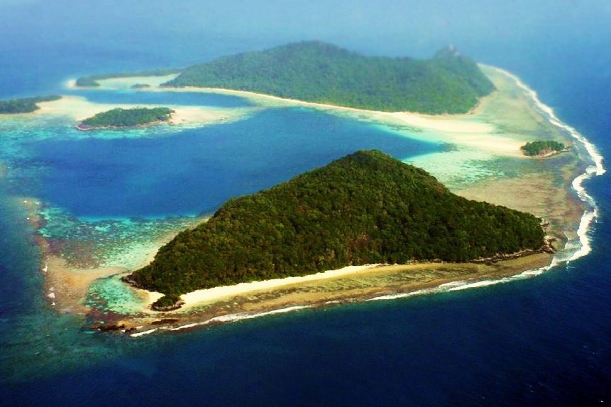 4 Pilihan Destinasi Pulau Terindah di Dunia, Salah Satunya Ada di Indonesia Loh!