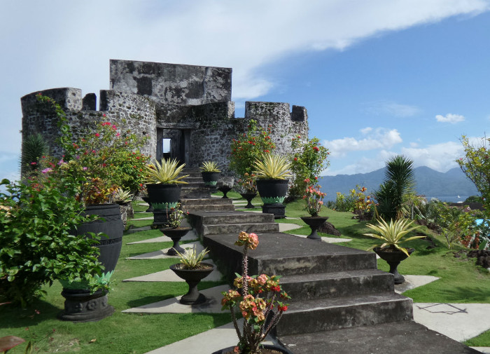 Wisata Indonesia Indah: Menguak Sejarah dan Mengunjungi 3 Benteng Tua di Maluku!