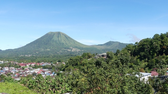 Daya Tarik dari Gunung Lokon – Pemandangan Alam yang Indah