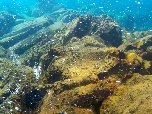 Gunung Api Bawah Laut di Indonesia – Banua Wuhu