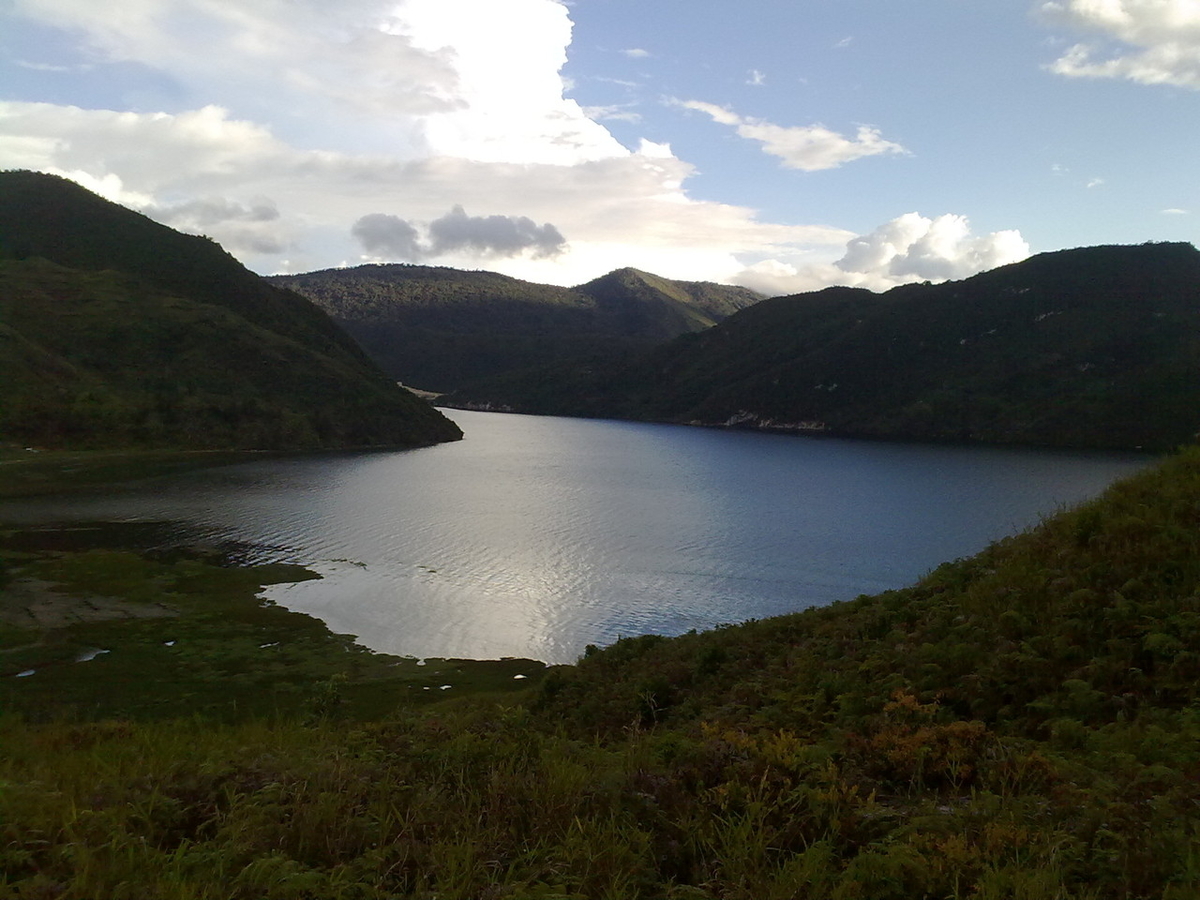 Selain Danau Sentani, Ini Merupakan 5 Danau Indah Lainnya yang Ada di Pulau Papua!
