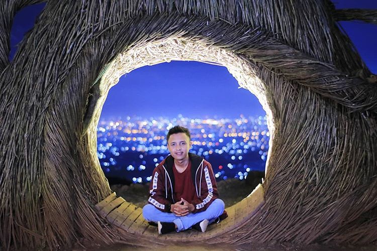 5 Kiat Sukses Dapatkan Foto Malam yang Indah di Pinus Pengger