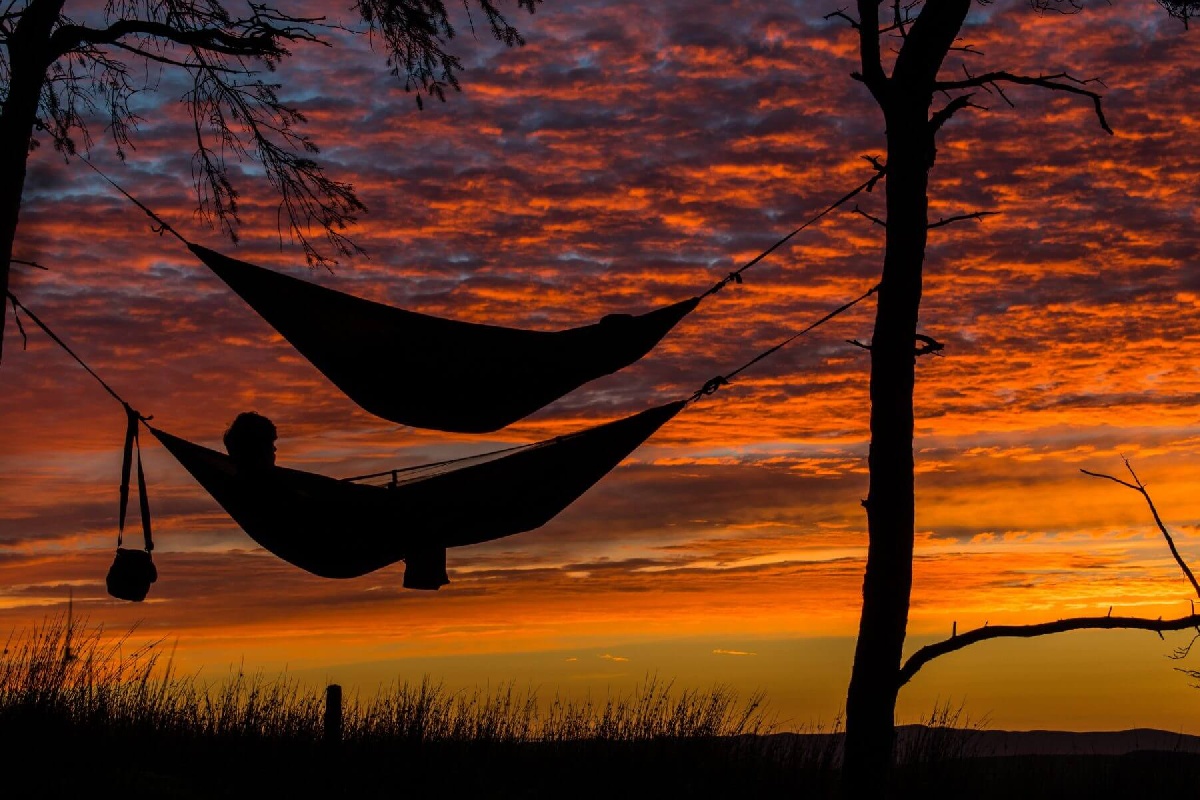 5 Kiat Memilih Hammock, Biar Liburan Tambah Santai