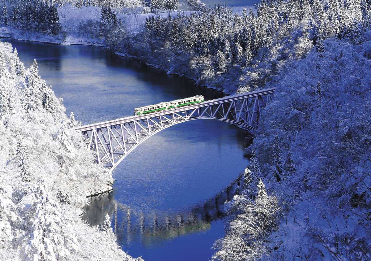 Ingin Liburan Akhir Tahun? Ini 5 Rekomendasi Negara Bersalju yang Bebas Visa Khusus untuk WNI!