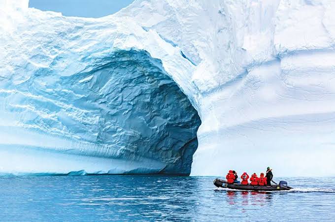 Traveler Ramai Datangi Antartika yang Meleleh: Peduli Lingkungan Atau Apa Nih?