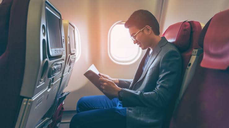 5 Tips Ampuh Cegah Terlambat Naik Pesawat ketika Traveling