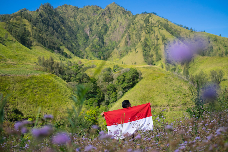 Menelusuri 3 Taman Nasional Eksotik yang Dekat dari Jakarta